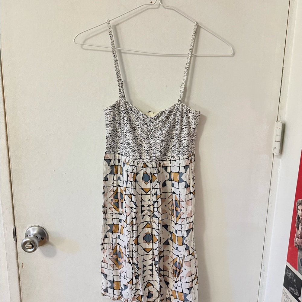 Roxy White Black and Tan Patterned Mini Dress